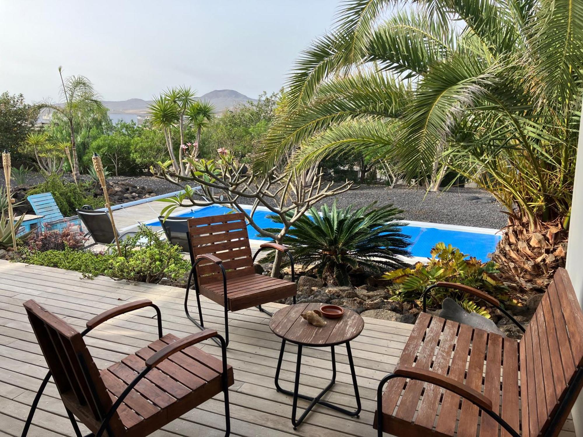 Majanicho Rock - Villa With Heated Pool Lajares Exteriör bild