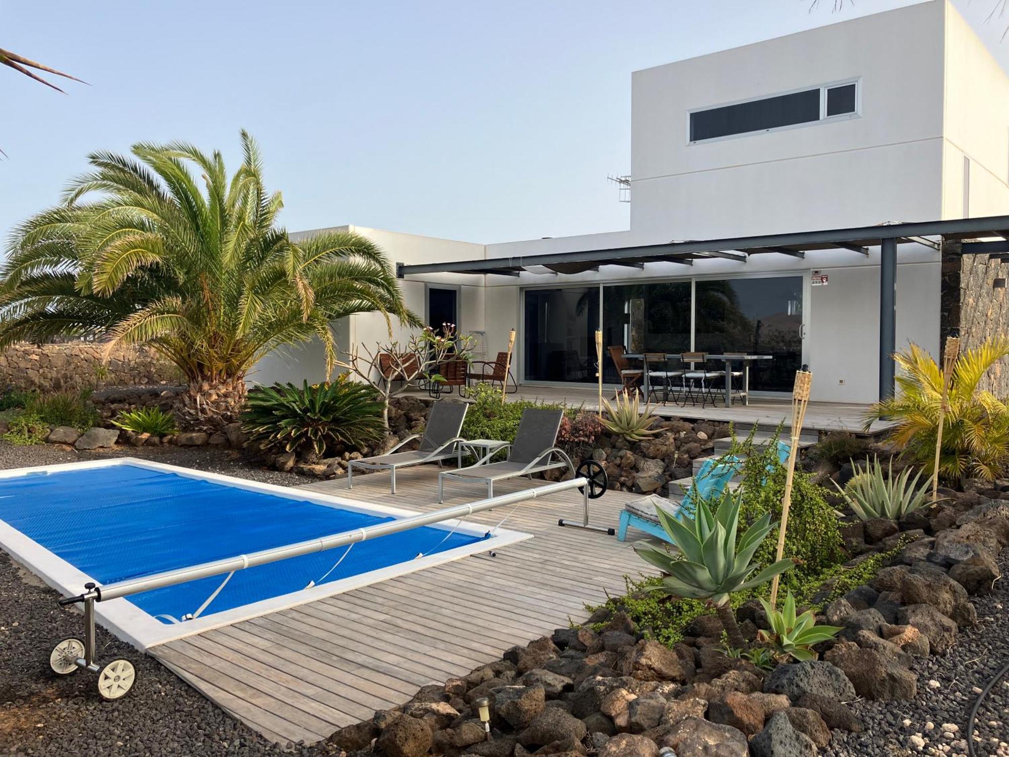 Majanicho Rock - Villa With Heated Pool Lajares Exteriör bild